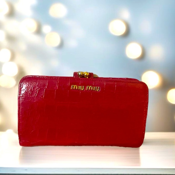 Authentic Vintage Miu Miu Red Wallet Croc Print - Picture 1 of 17